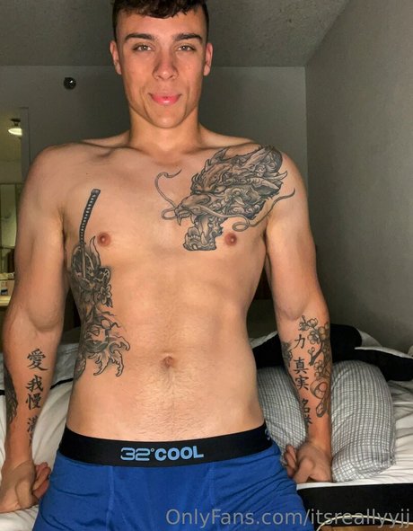 itsreallyyjj exclusive pornstar archive