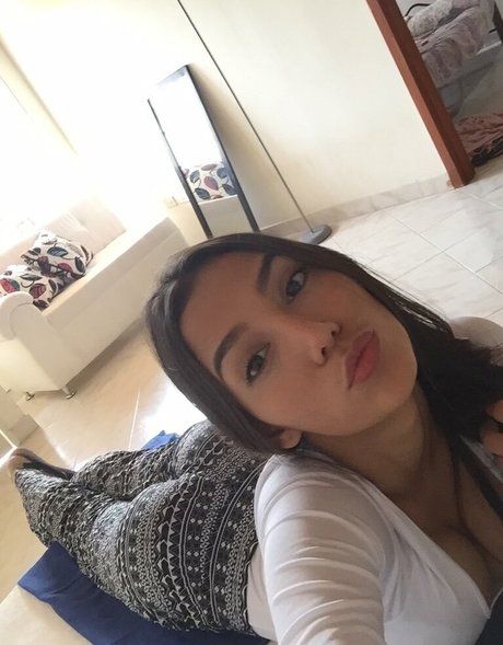 Abie Smith xxx pornstar galleries