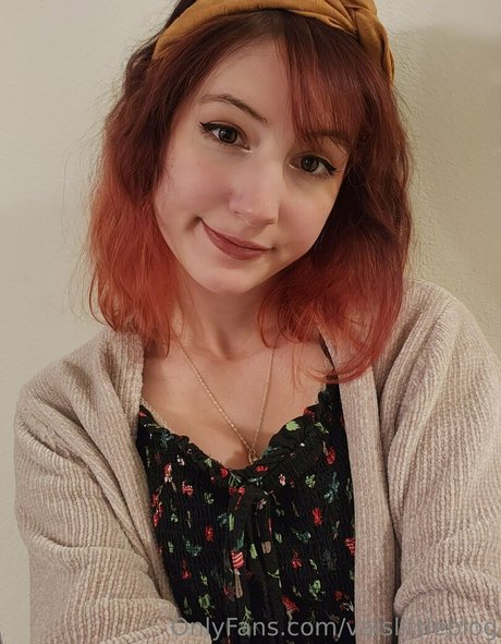 valvestia model high quality pictures