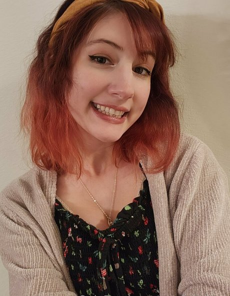 valvestia model free photo