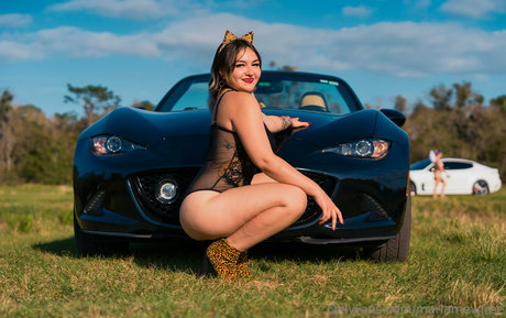 mariamewfree model pretty photo