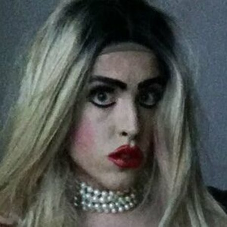 CynthiaSatinXXX model pretty archive