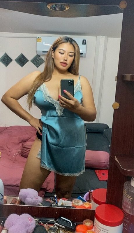 Thanaporn star nude images