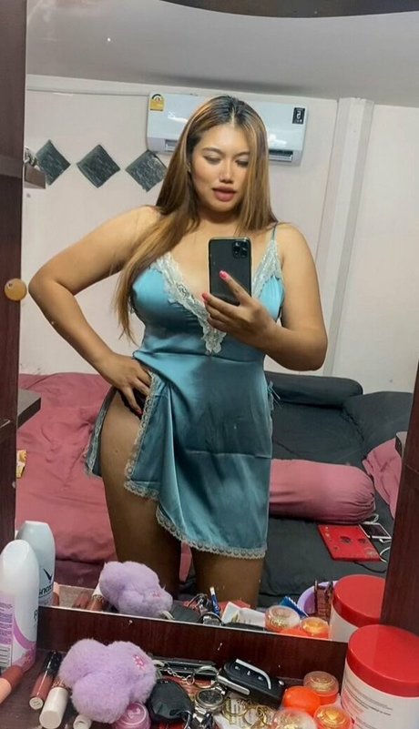 Thanaporn exclusive model pics