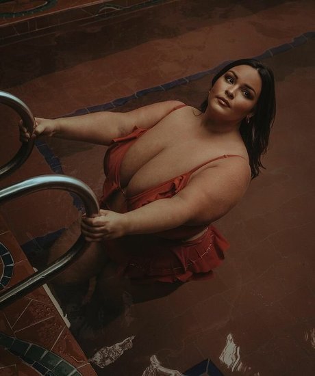 naked trans onlyfans nude photo