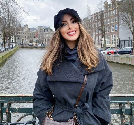 Ylenia Bevelacqua star photo