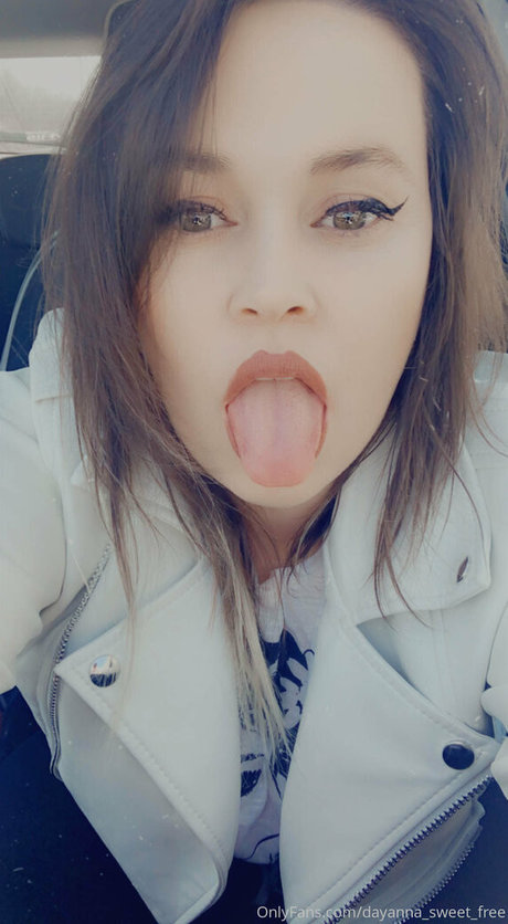 dayanna sweet free pretty pornstar pic