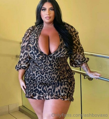 ashbovaxo nudes pornstar images