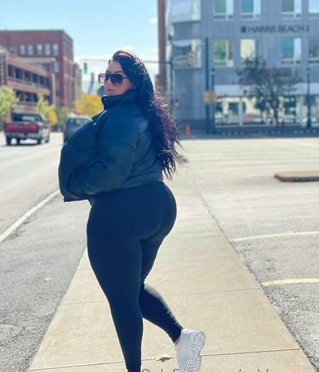 ashbovaxo star best photos