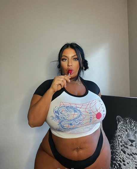 ashbovaxo model porn picture