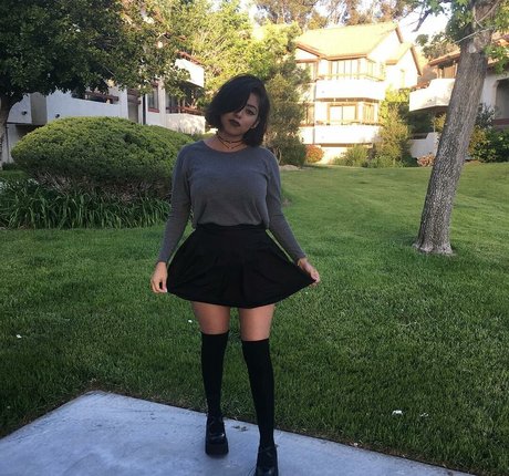 Sadd Pup best actress archive