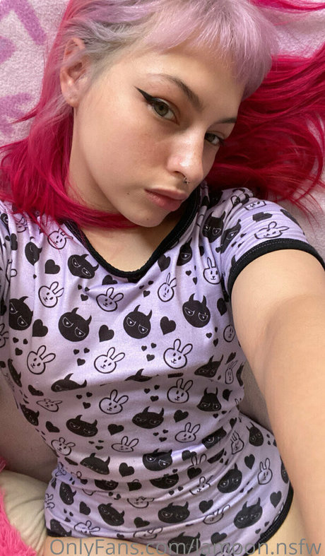 lamoon nsfw model high quality images