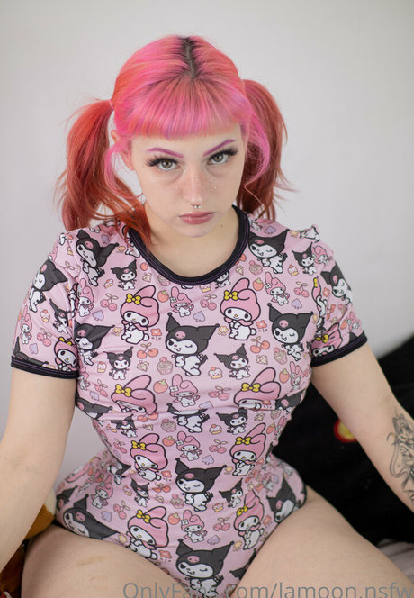 lamoon nsfw pornstar sexy pictures