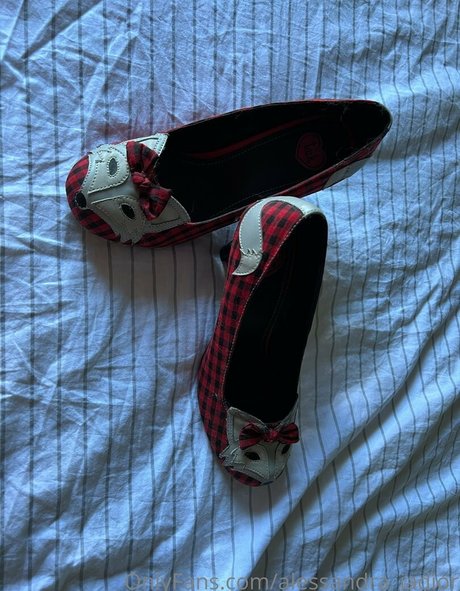 alessandra jadior model sexy photos