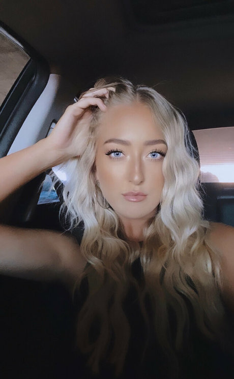 shootwithmads pornstar pretty pic