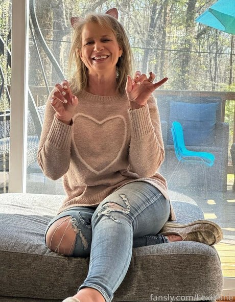 LexiKane naked model pics