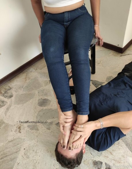 Footmodelsco sexy model gallery