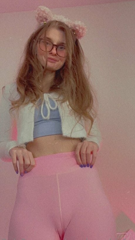 candycookiefree art pornstar img