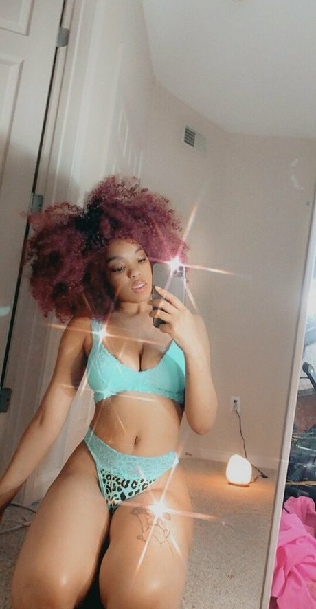 asian cheerleader onlyfans free image