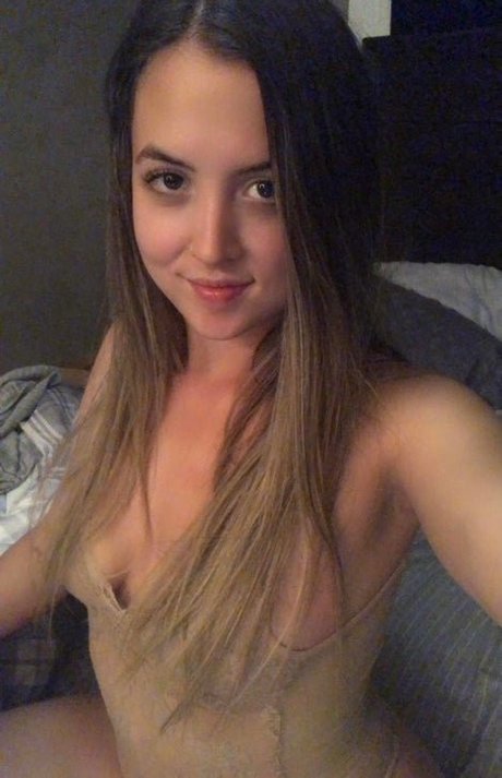 Brikitch pornographic star pictures