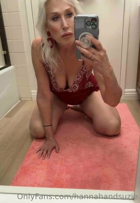 hannahandsuzie star hot image