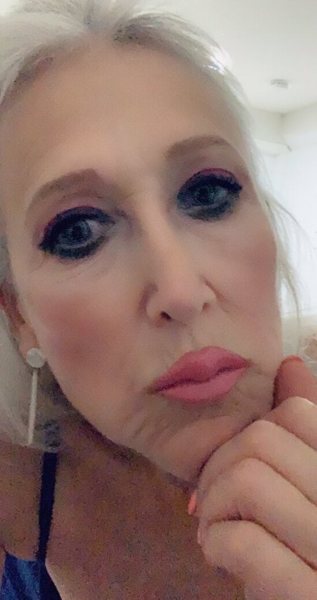 hannahandsuzie high quality model photos