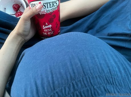 emberbastet naked pornstar pictures