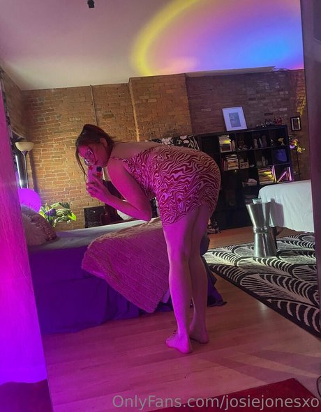 josiejonesfree star pornographic image