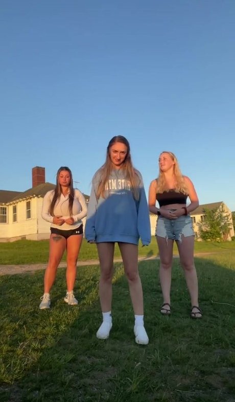 Lauren Risotti Quick model image