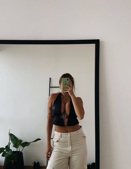 petite bbc onlyfans hd archive