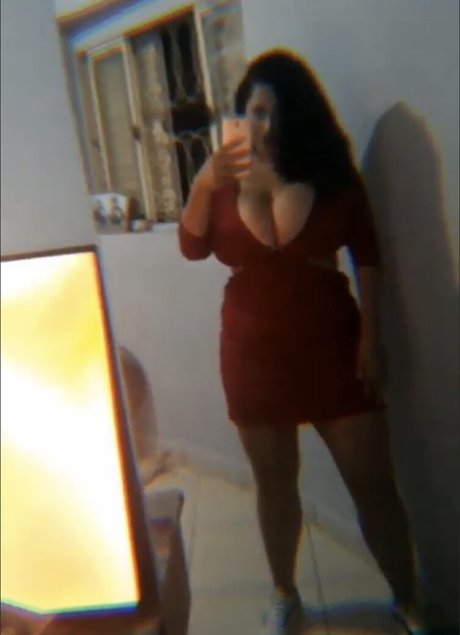 Maria T star pretty picture