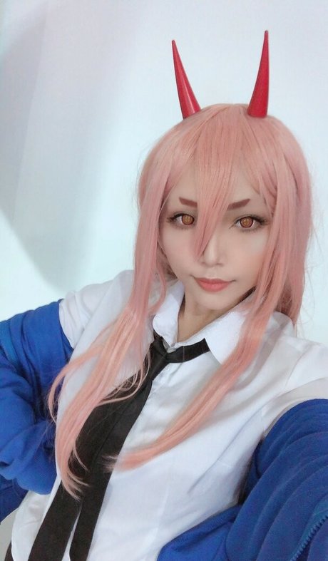 Reakami naked pornstar photos