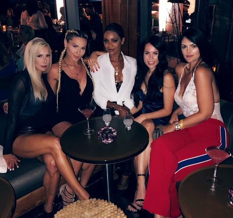 Dezmin Schubel art actress galleries