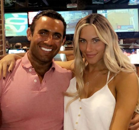 Dezmin Schubel top star image