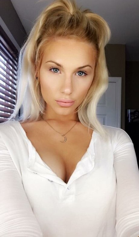 undressing onlyfans erotic pics