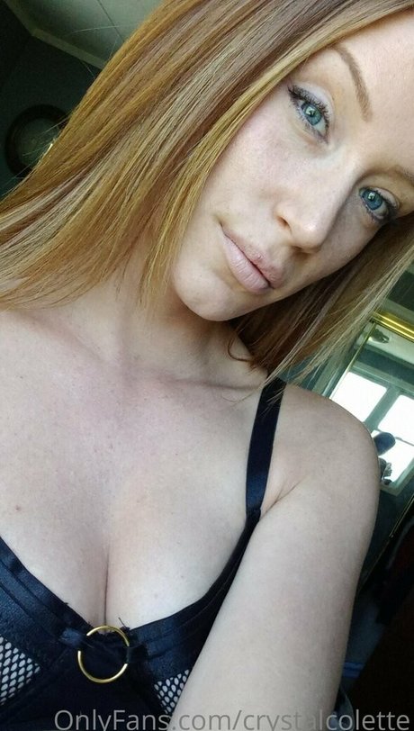 crystalcolette model hd pic