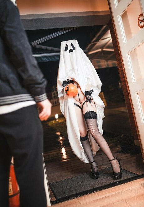 Raku 66 sexy pornstar img