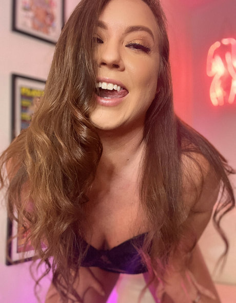 Maddy O Reilly pornstar naked pic