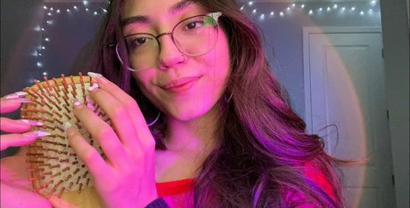 Lofiluvasmr actress images