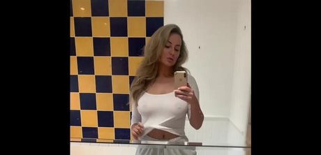 Lana Parker naked actress picture