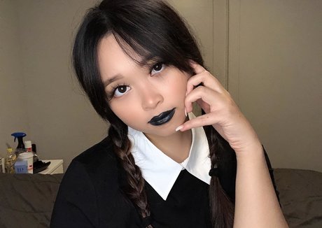 ambiyah model perfect photo