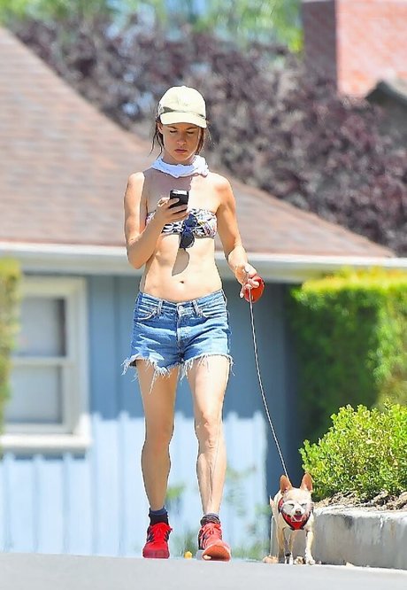 chubby teen onlyfans porn photo