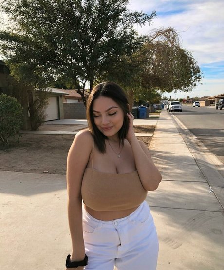 Wendy Chavez star exclusive archive