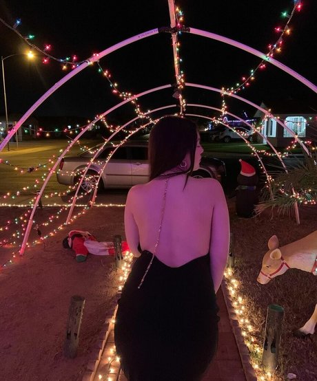 Wendy Chavez pretty pornstar pictures