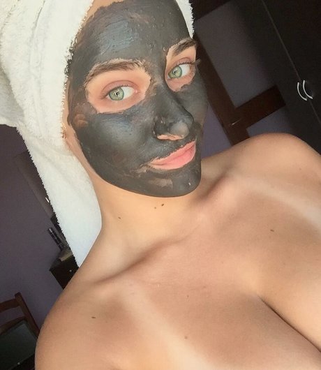 Anastasia Ticus exclusive star image