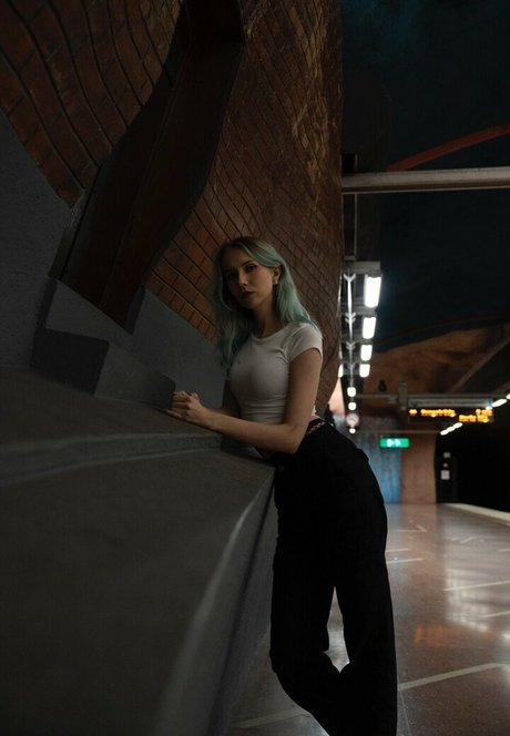 Apollolol art actress img