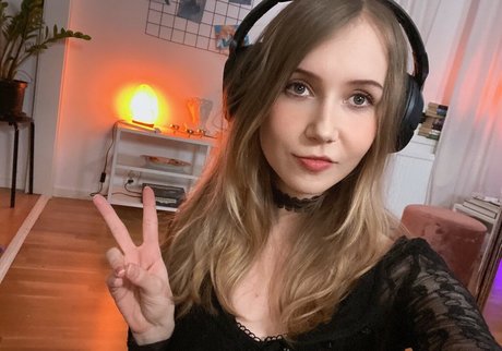 bikini blowjob onlyfans sexy xxx img