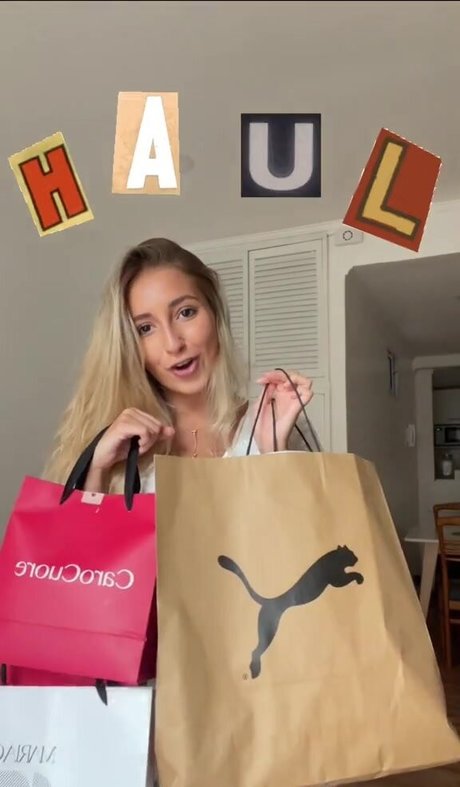 Anita Celestino model perfect pic