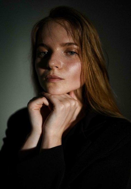 anastasiiiyaa nude model images