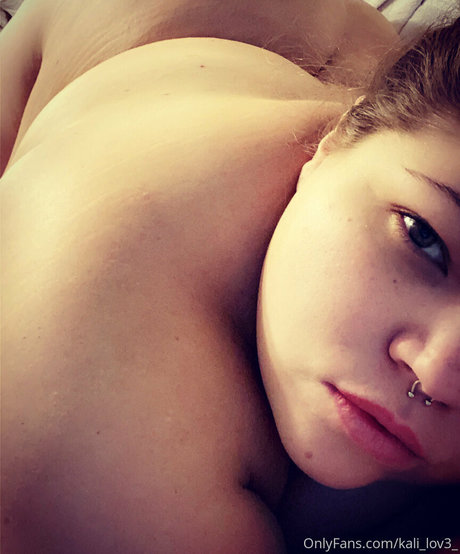 kali lov3_ star nude gallery